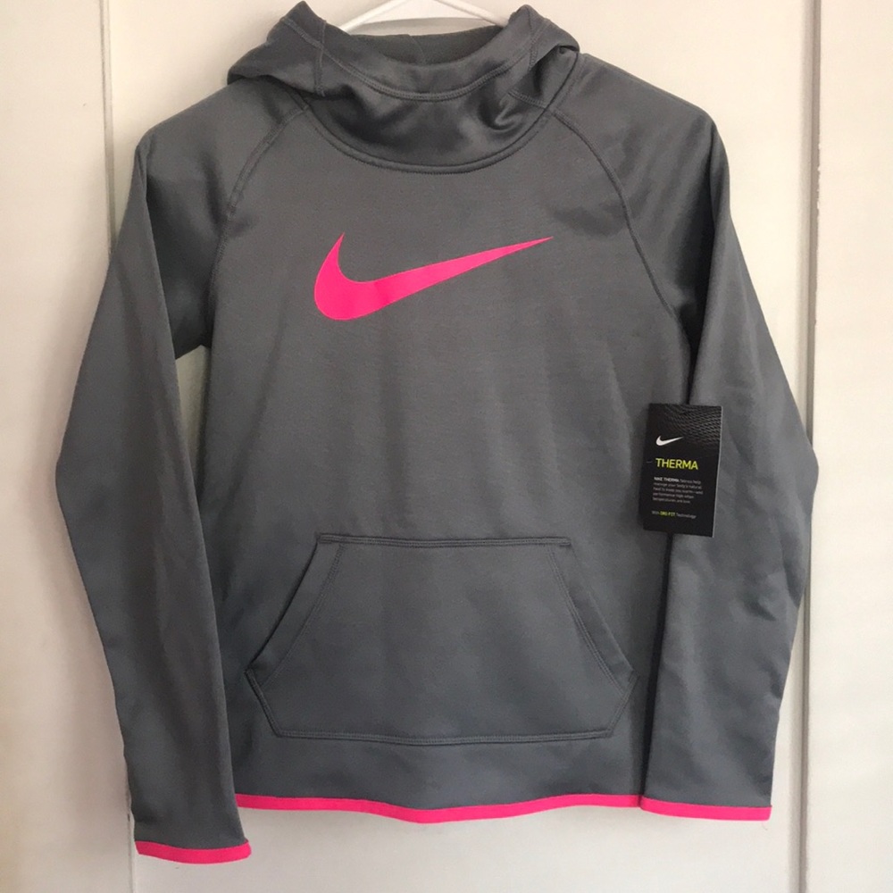 NWT Nike therma hoodie
